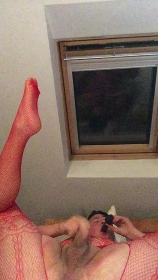 Sissy fucks own face for first time
