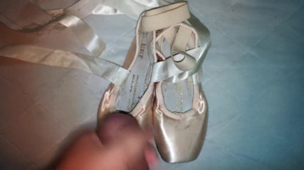 2015.12.09 BLOCH Pointe shoes after multiple cumshots
