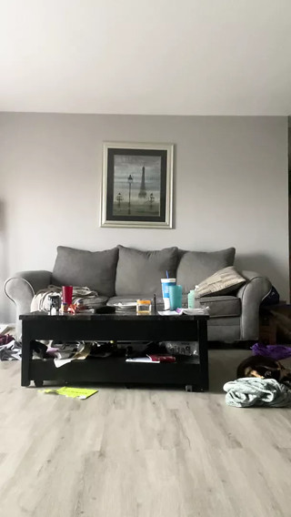 SLUTTY AMPUTEE FAG strips down and jacks off