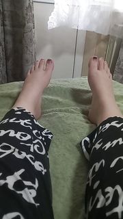 Cute legs and toes