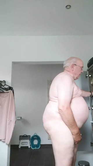 Shave cock and tits, wank and fart