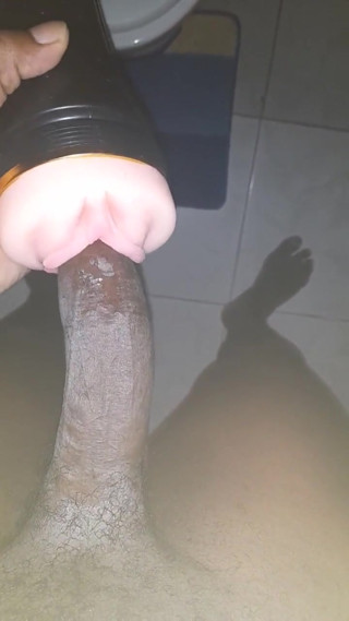 Jerking off S10 E1