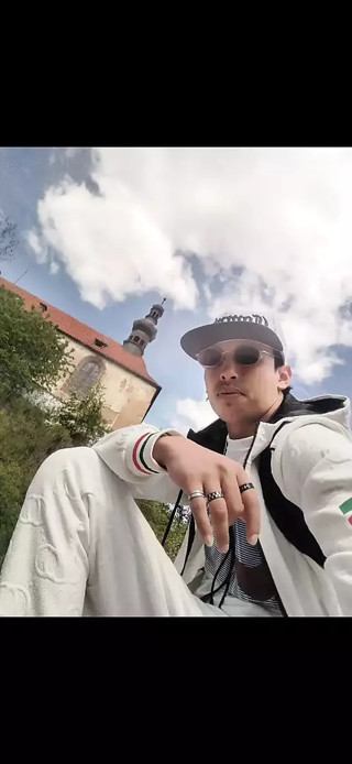 Giovanny video