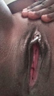 Making pussy cum alone