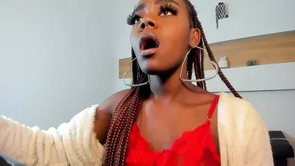 Red pussy slut sex