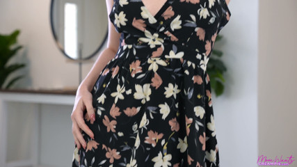 Your Stepmom Is Hot for Me - S4:e6