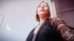 New Outfit - Maitresse Julia