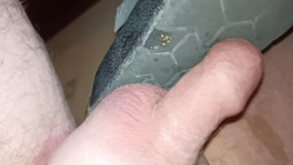 Ball bursting